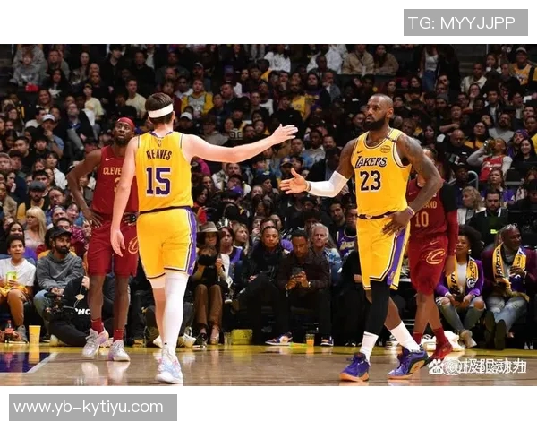 米切尔全场最高30分助球队锁定胜局末节狂砍14分展现绝对统治力